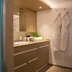 Meravigghia Apartment *